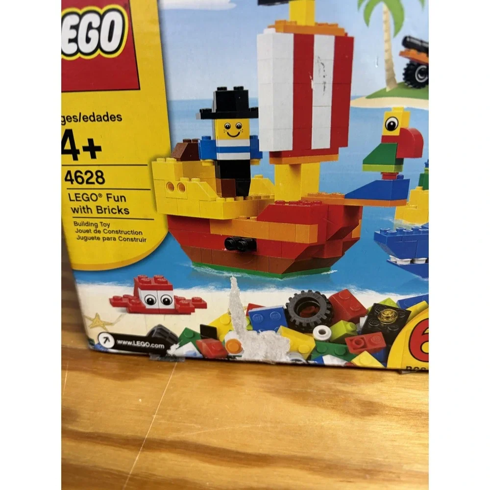 LEGO Bricks & More 4628‎ Fun With Bricks Storage Box & Sorting Lid Only Red